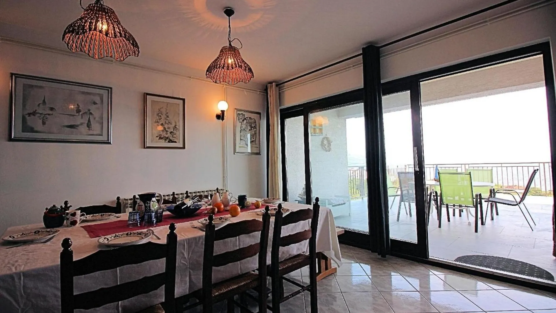 Wunderschoenes Ferienhaus In Povile Mit Garten, Terrasse Und Grill Und Meerblick 0*,  Chorvatsko