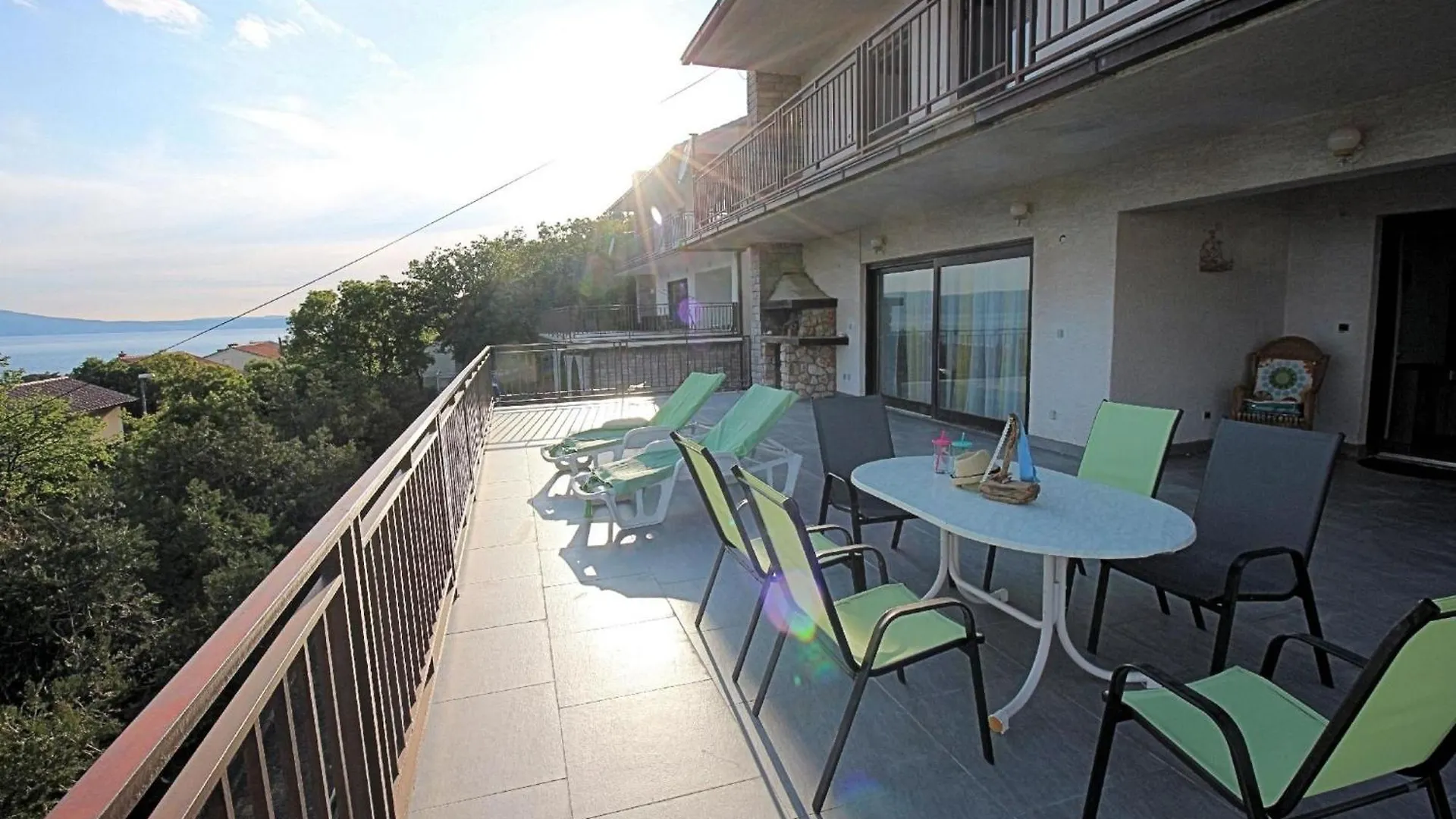 Prázdninový dům Wunderschoenes Ferienhaus In Povile Mit Garten, Terrasse Und Grill Und Meerblick