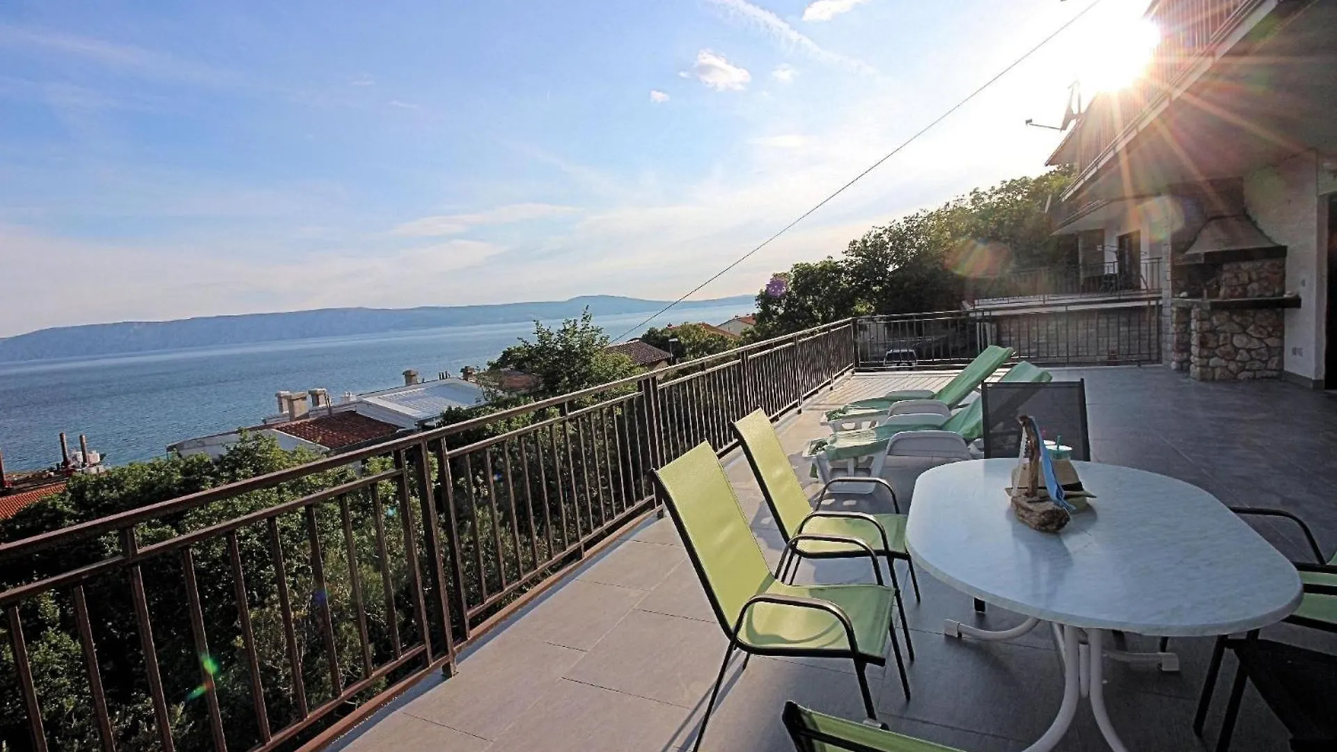 Wunderschoenes Ferienhaus In Povile Mit Garten, Terrasse Und Grill Und Meerblick Prázdninový dům